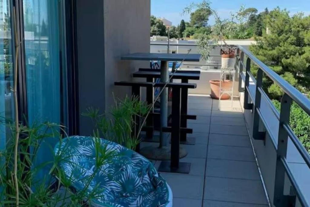 Magnifique Rooftop Duplex Climatise Familial, Aux Arceaux Montpellier Exterior foto